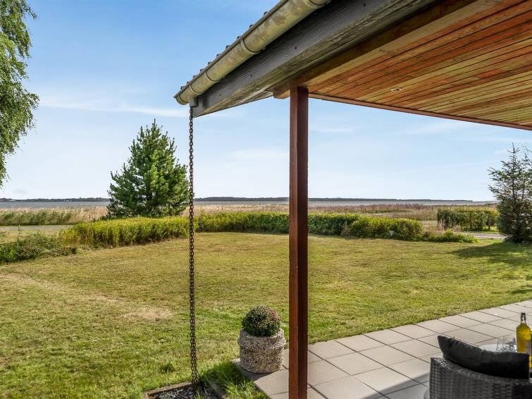 tayana-75m-to-the-fjord/