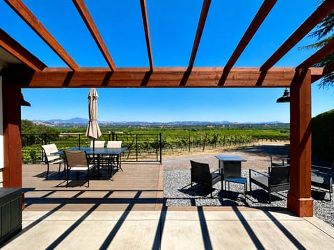 Bucher Vineyard Cottage