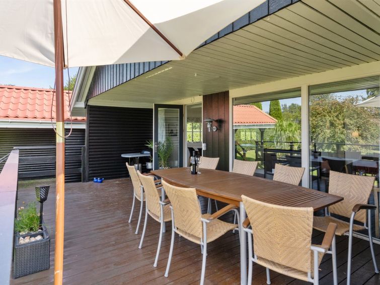 aage-300m-to-the-fjord/