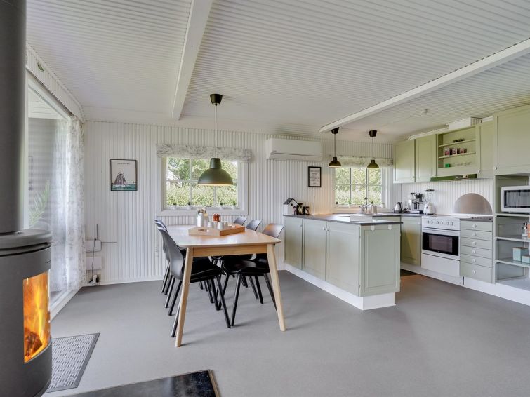 aage-300m-to-the-fjord/