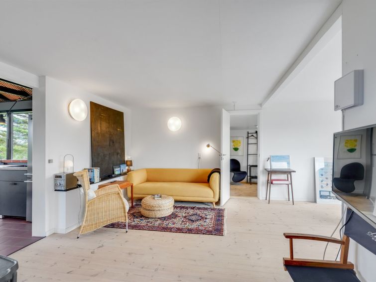 lok-90m-to-the-fjord/