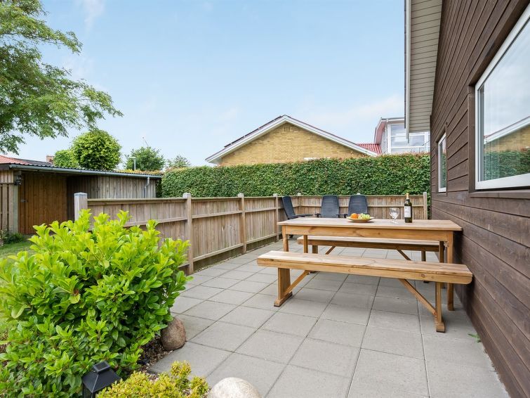 regni-300m-to-the-fjord/