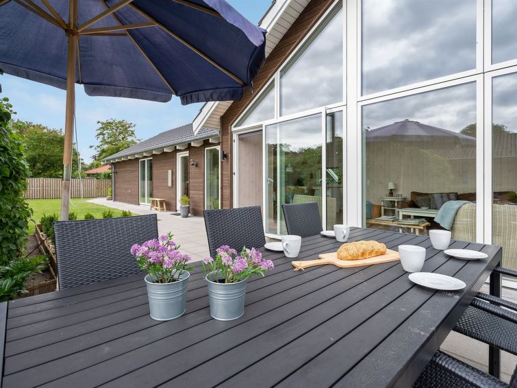 regni-300m-to-the-fjord/