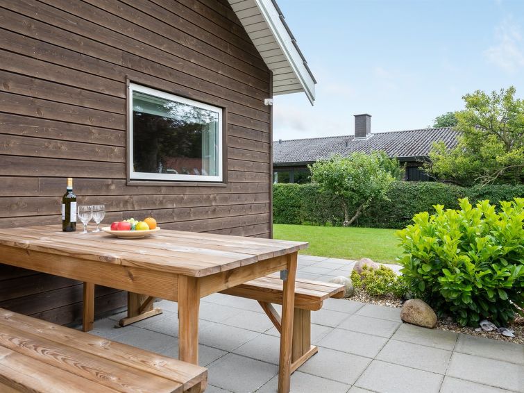 regni-300m-to-the-fjord/