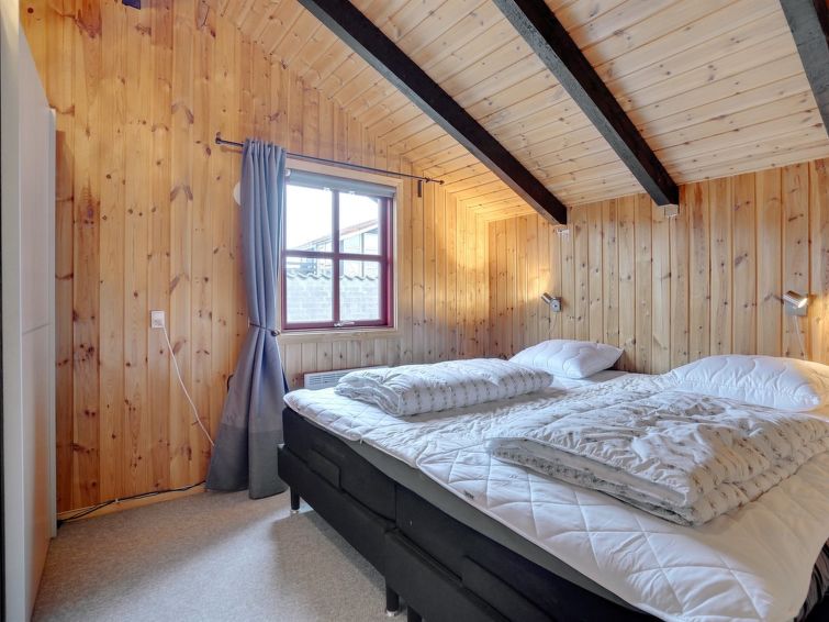 wildemor-35m-from-the-sea/