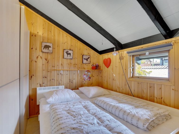 wildemor-35m-from-the-sea/