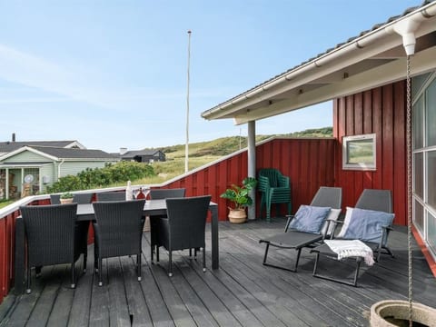 "Lien" - 160m from the sea