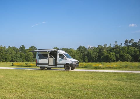 Vanlife!! Arkansas Off Road Camper Van Rentals