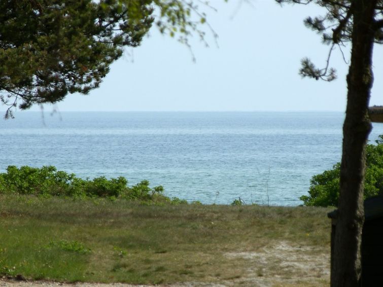 stryd-150m-from-the-sea/