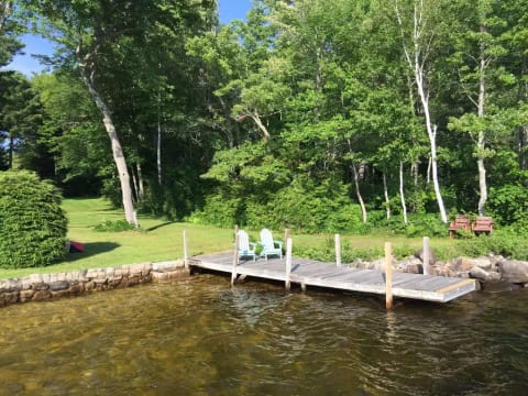 Sandy-bottom & clean swimming area with stone steps. (Sorry, no overnight ties)