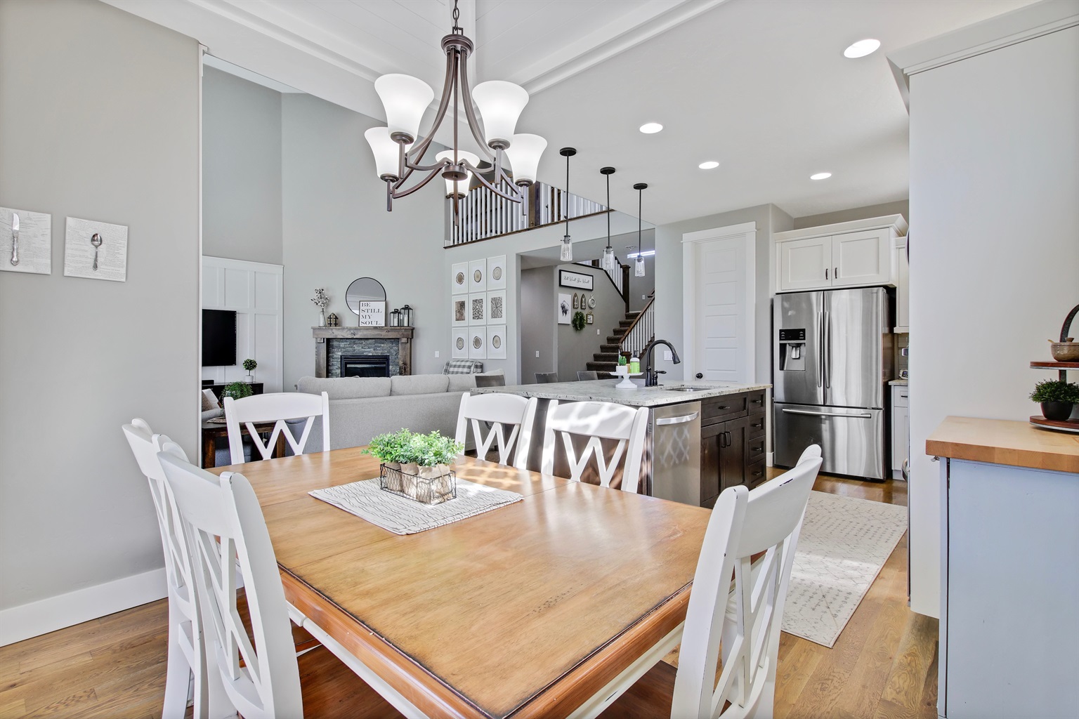 large-modern-6-bedroom-farmhouse-with-custom-theater-in-meridian/