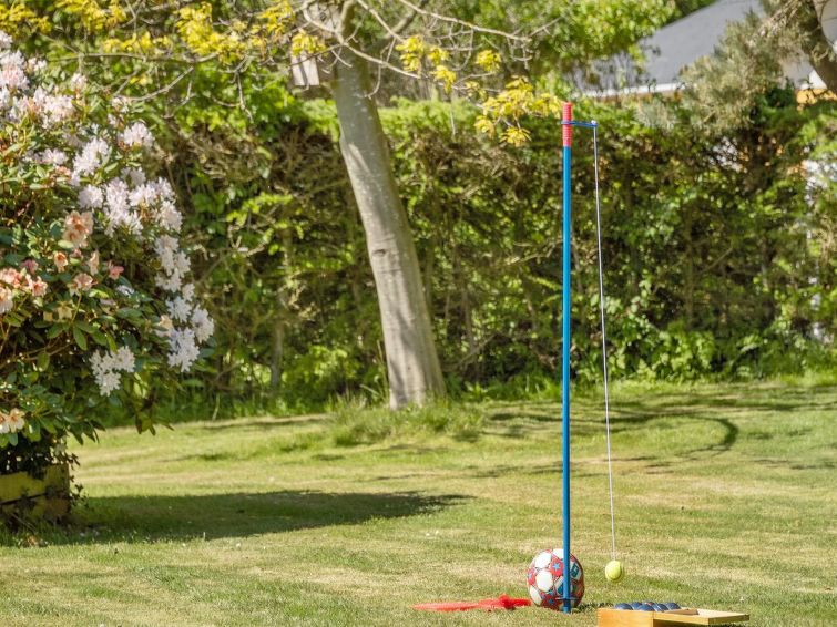 aleksa-400m-from-the-sea/