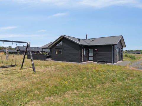 "Fader" - 950m from the sea