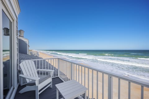 Relaxing elegant beach house on the beach in South Ponte Vedra Beach is a luxurious retreat designed to provide the ultimate in relaxation and comfort while enjoying the stunning beauty
