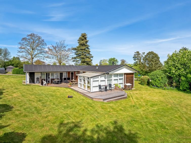 teija-300m-from-the-sea/