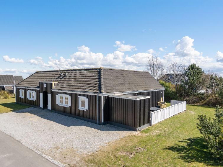 drude-920m-from-the-sea/