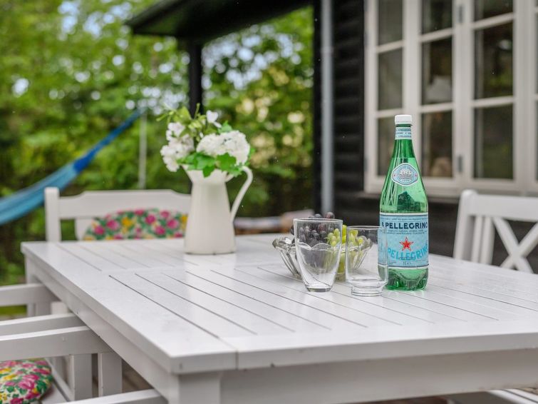 mariela-800m-from-the-sea/