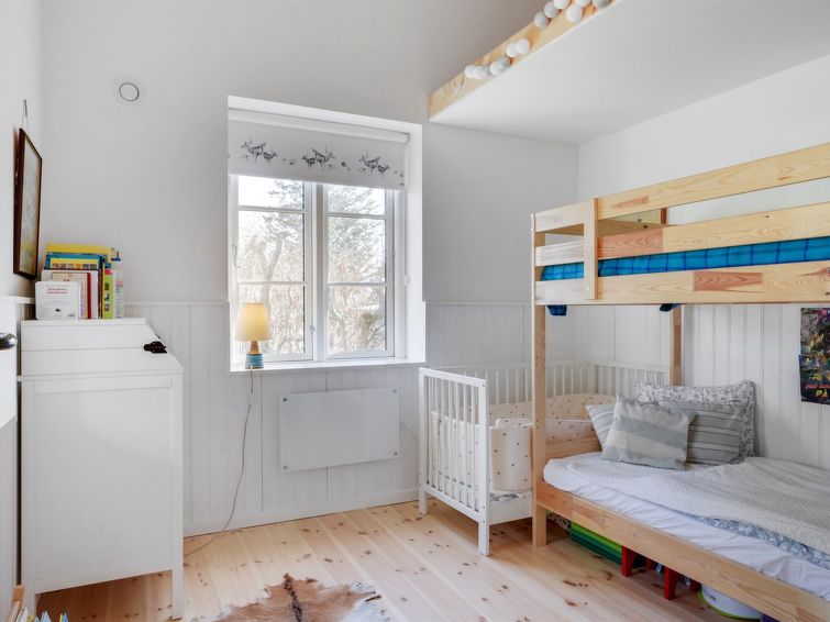 mariela-800m-from-the-sea/