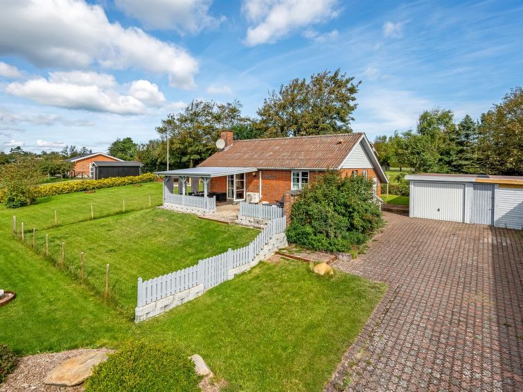 tuki-700m-to-the-fjord/