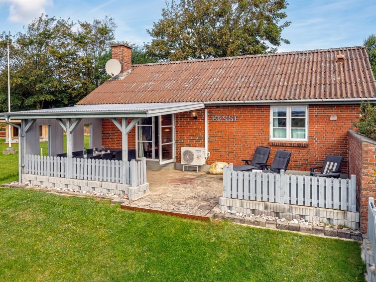 tuki-700m-to-the-fjord/