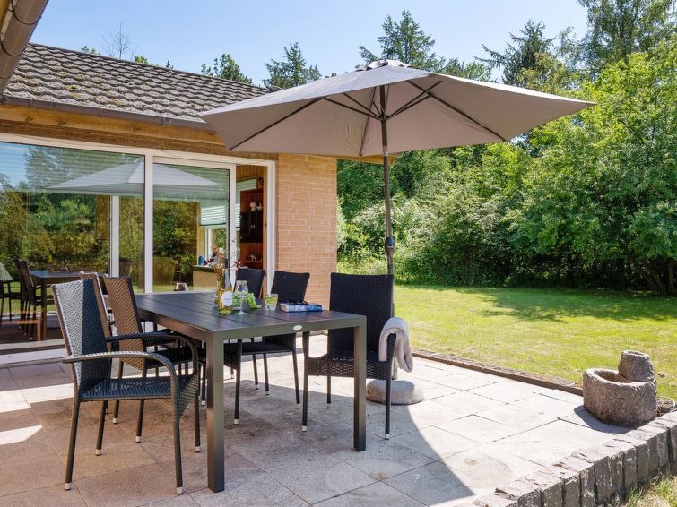 tille-700m-to-the-fjord/