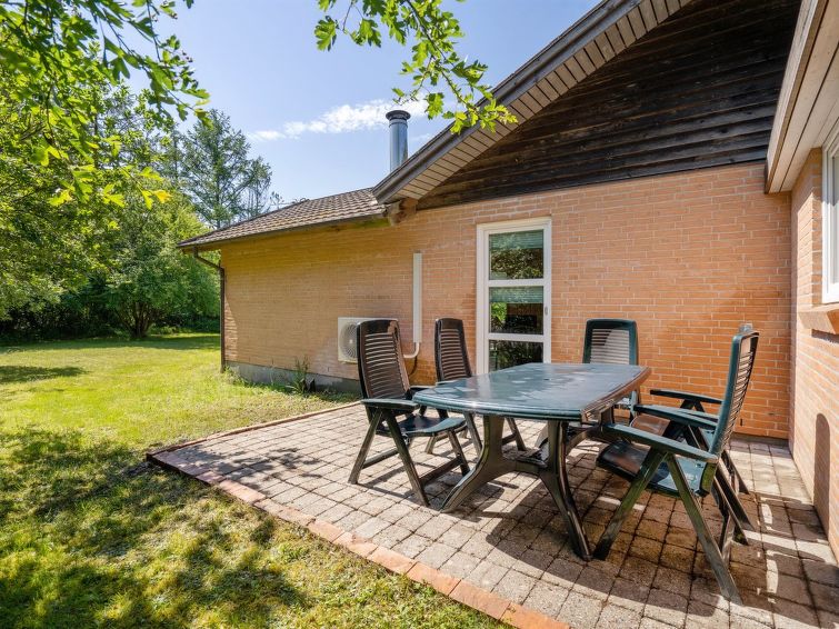 tille-700m-to-the-fjord/