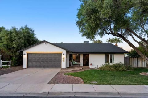 Kid-Friendly 3BR/2BA LRG Kitchen&Backyard/Firepit