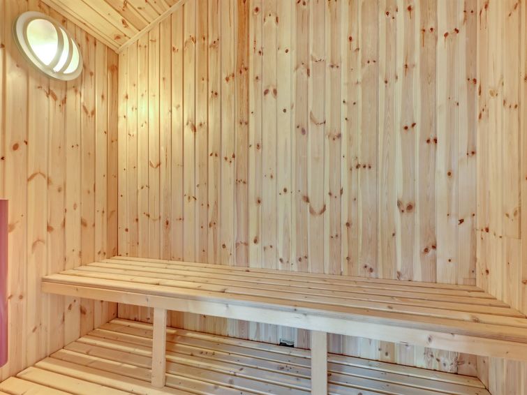 dyrken-200m-from-the-sea/