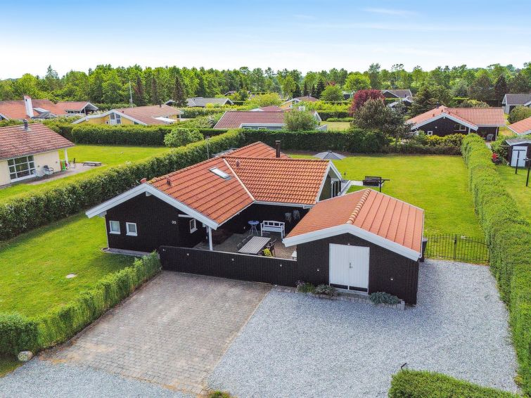 dyrken-200m-from-the-sea/