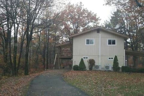 Chateau De Pepe-HotTub & Firepit, Jacuzzi, Ev Charger