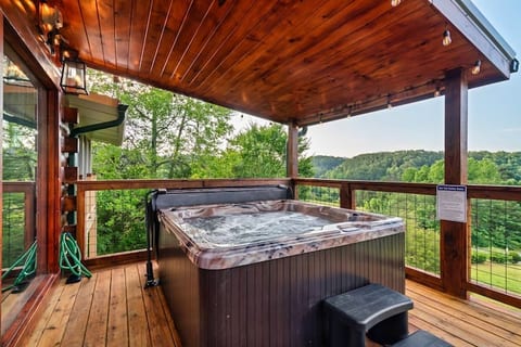 Mountain Oasis Cabin