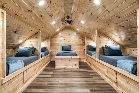 Mountain Oasis Cabin