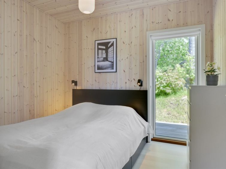 topenga-300m-from-the-sea/