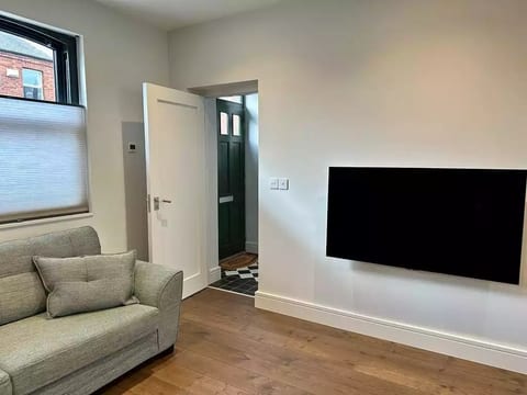 Hi Spec LG TV