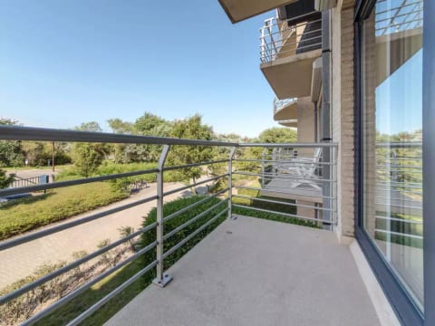 Goldsands II 101 with garage