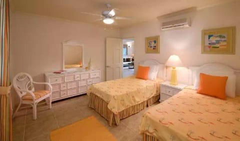 Beach View 208 - Paynes Bay