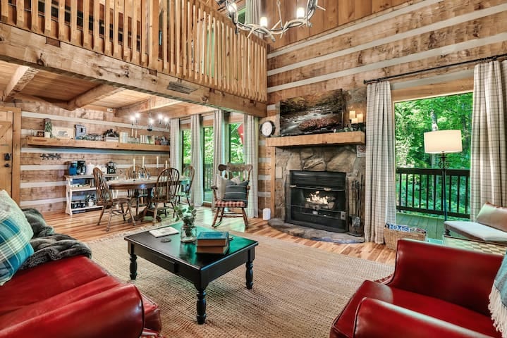 The Peaceful Getaway-Rustic Cabin/Coffee bar/Wi-Fi - Pigeon Forge