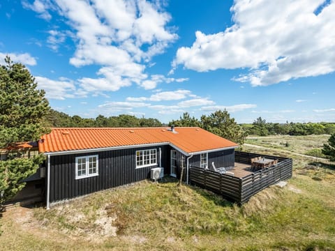 "Neija" - 800m from the sea
