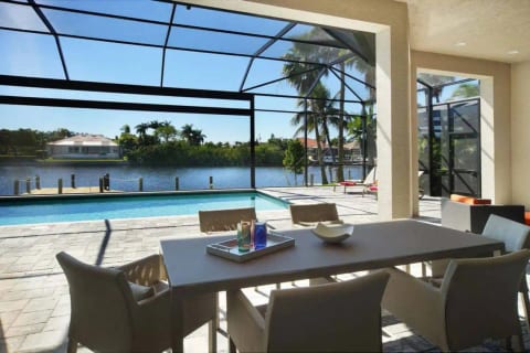 Amazing Villa Capricorn Gulf access pool and spa