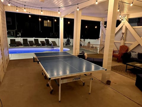 Family get away! Beach and private pool