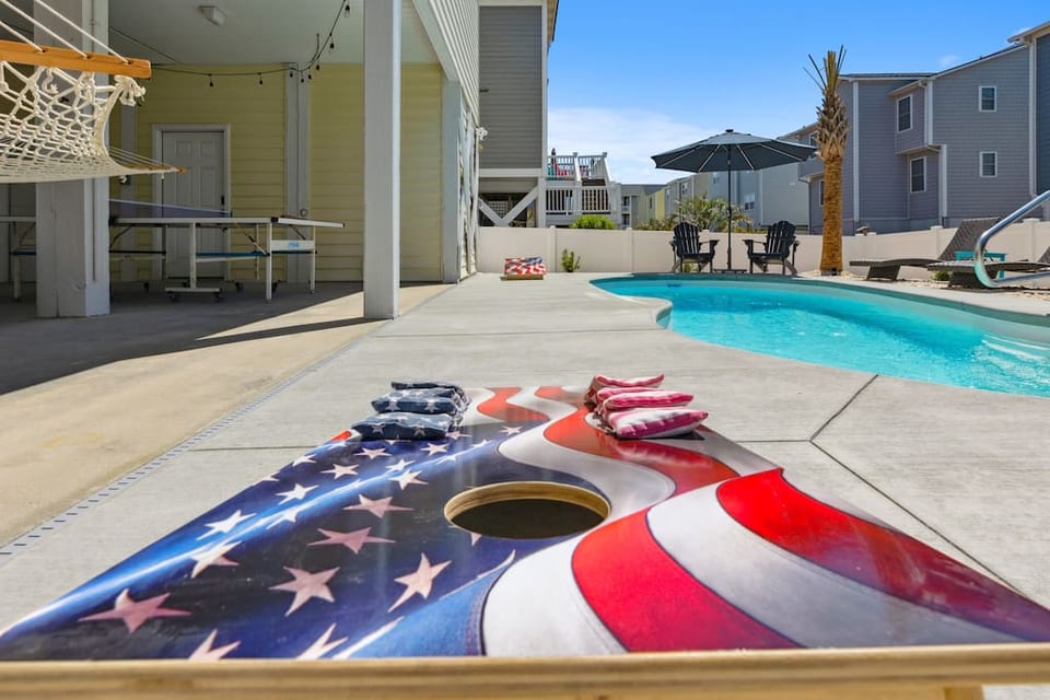 Familienausflug! Strand und privater Pool - Ocean Isle Beach