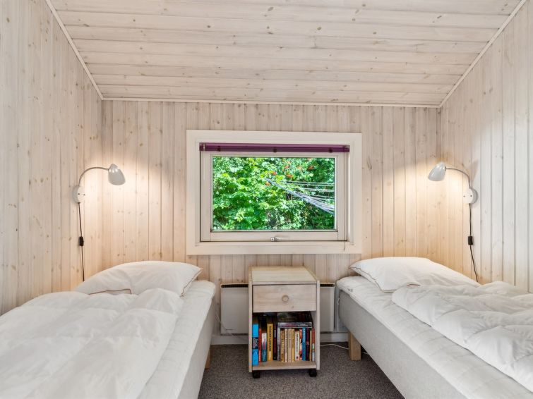 batsha-350m-from-the-sea/