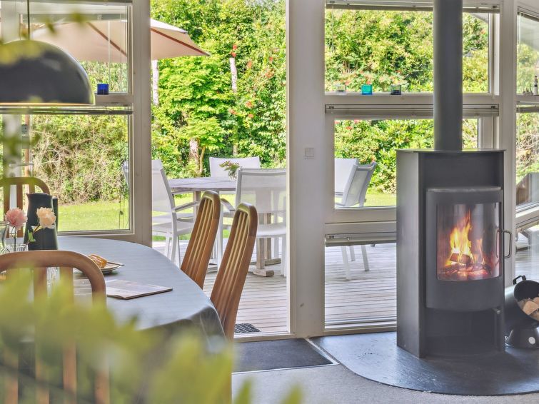 batsha-350m-from-the-sea/