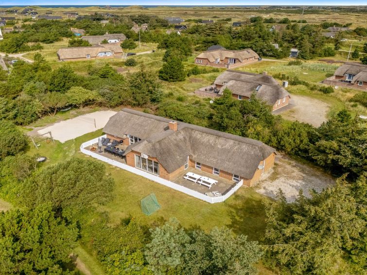 severine-from-the-sea/