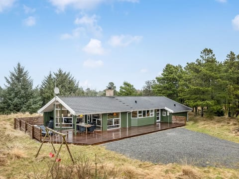 "Birgita" - 700m from the sea
