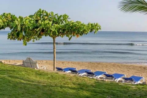 Spanish Cove