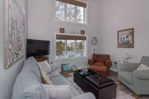 One of kind 3 bedroom Villa with Ocean/Lagoon View