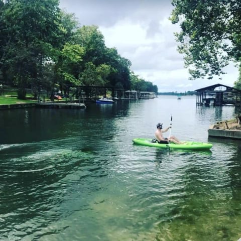 Retro Ranch on Lake Hamilton