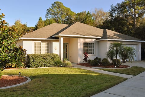 Breezy Oak Villa