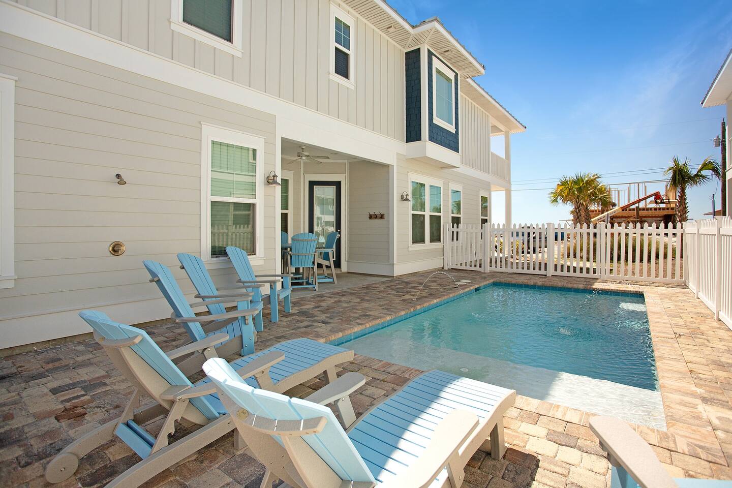 Furnished Swimming Pool and Deck